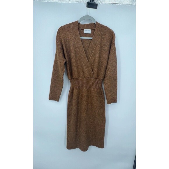 Modern Citizen Dresses & Skirts - Modern Citizen Brown Knit Midi Dress